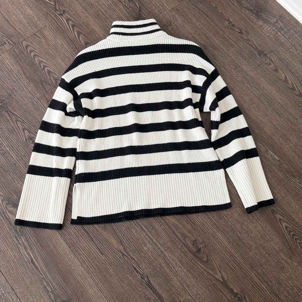 WHBM black and white striped gorgeous Small - Picture 6 of 10
